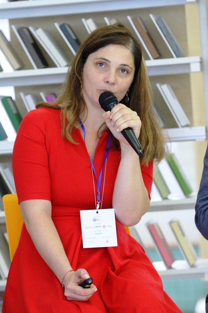 Alina Kasprovschi