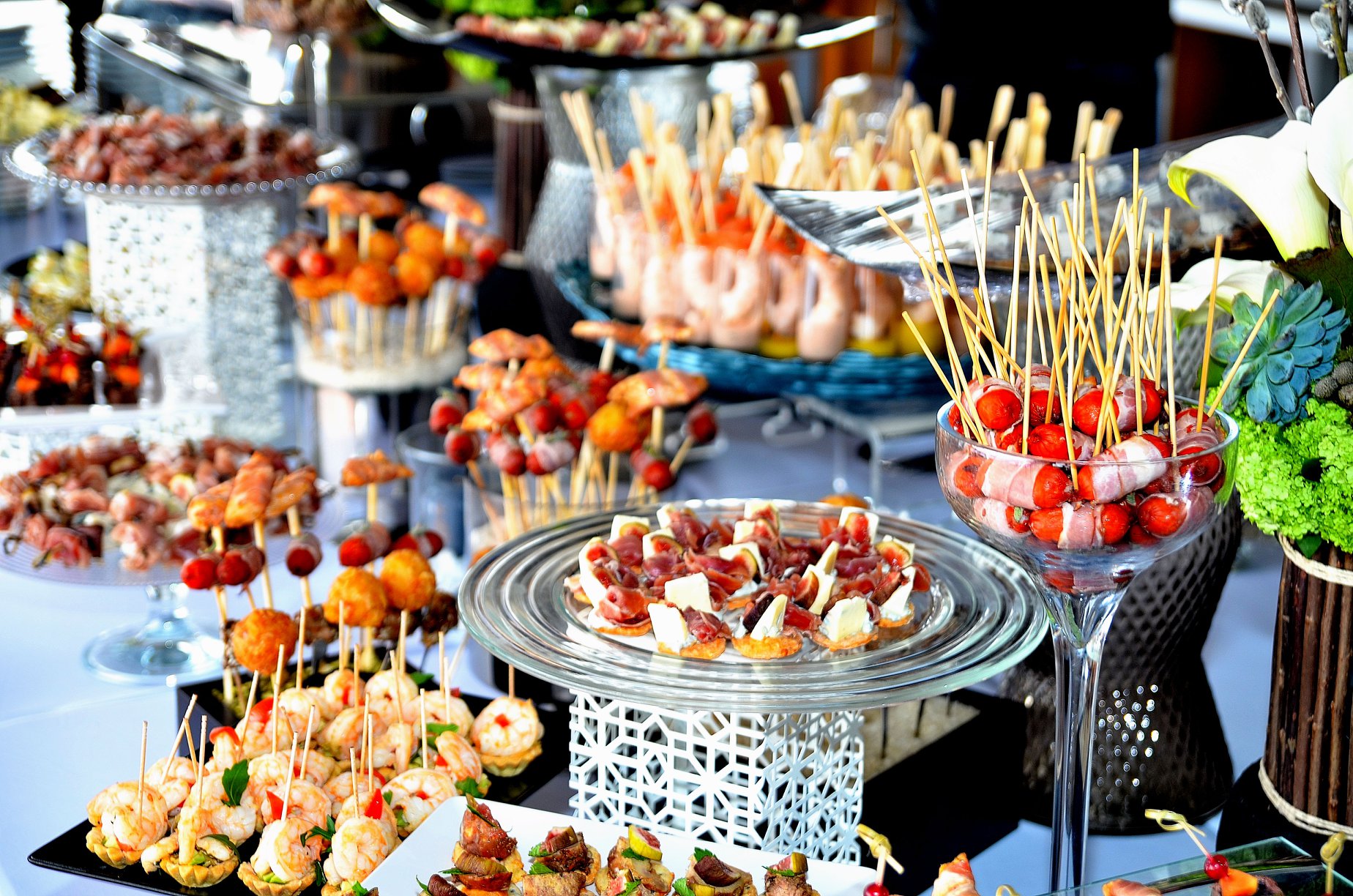 Elegant Catering "Every small detail of an event is a way for us to