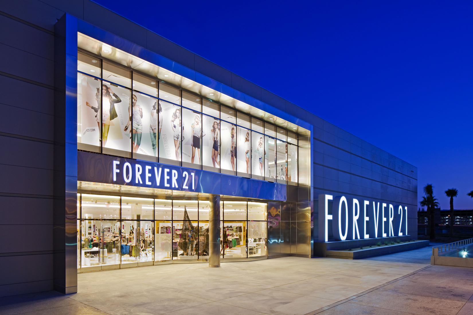 Fashion brand Forever 21 to open store in Romania Business Review