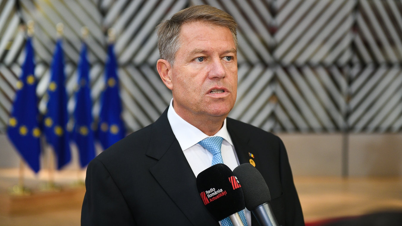 Iohannis: Romania wants to join Eurozone, but won't be ...