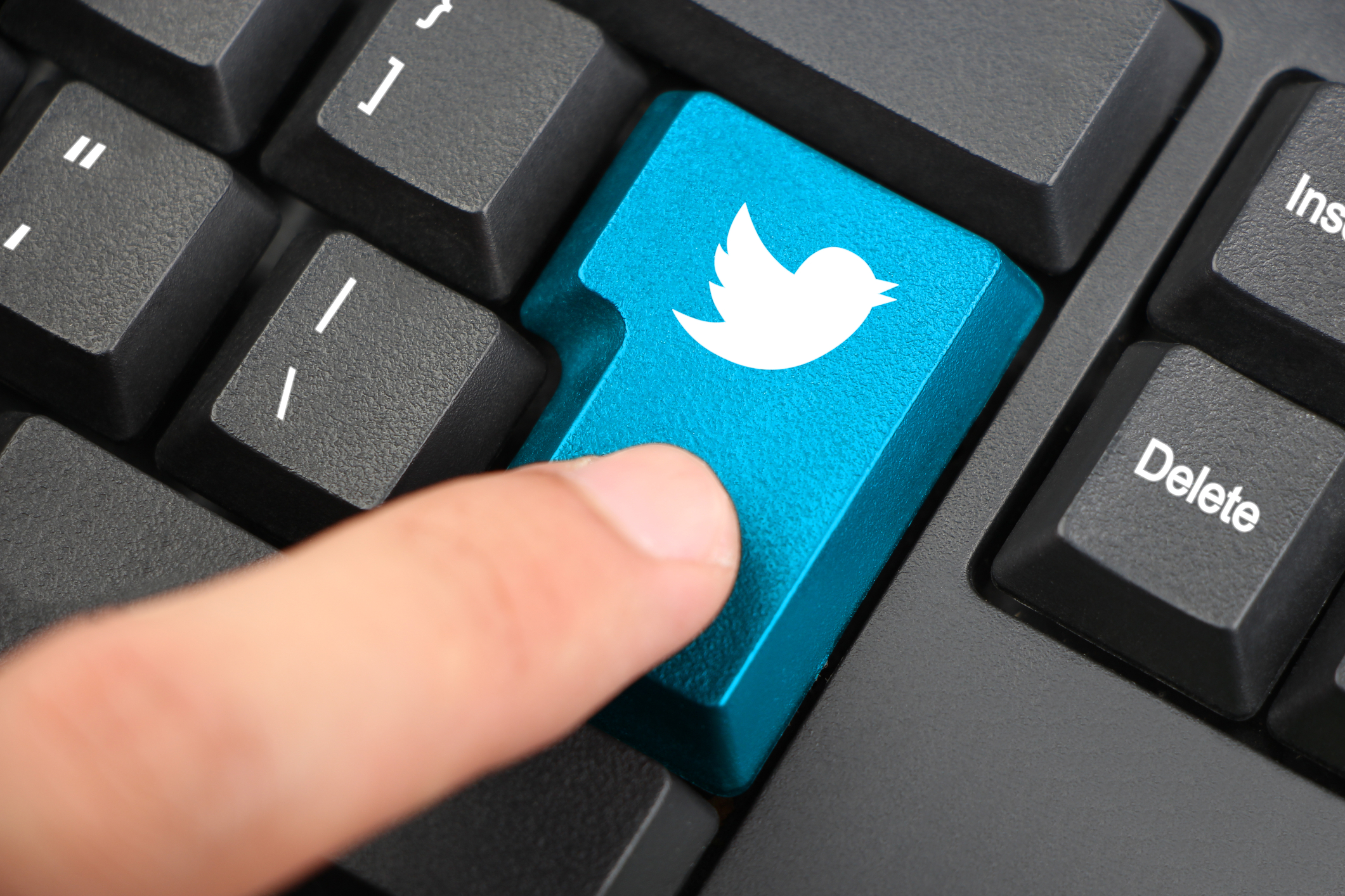 17 Best Sites to Buy Twitter Followers - Business Review