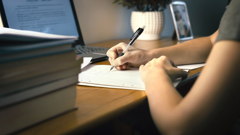21 New Age Ways To Make Essay Longer Ai